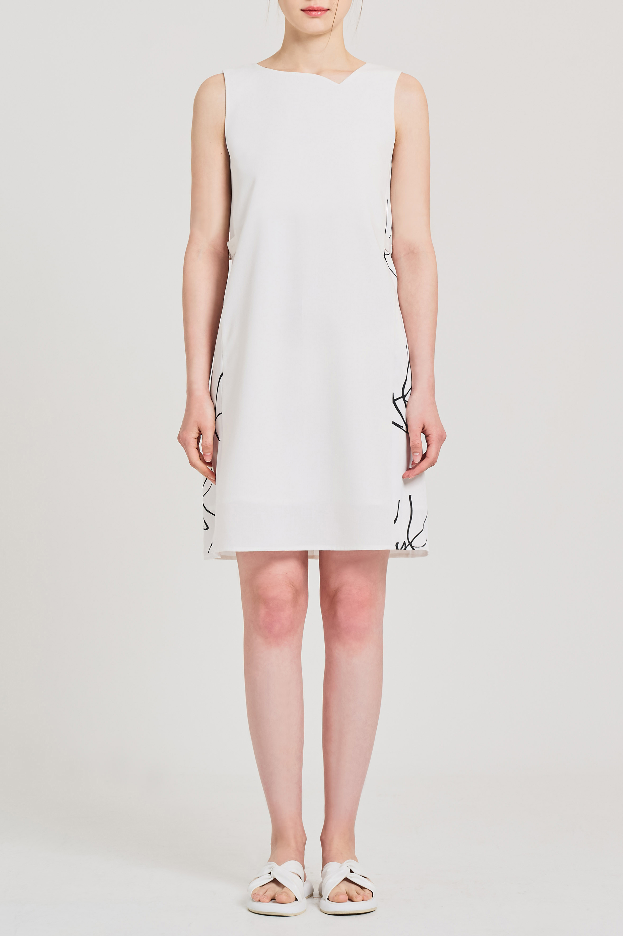 SATIN TENT SLEEVELESS DRESS-white, 혜영킴, HYEYEONG KIM designer brand